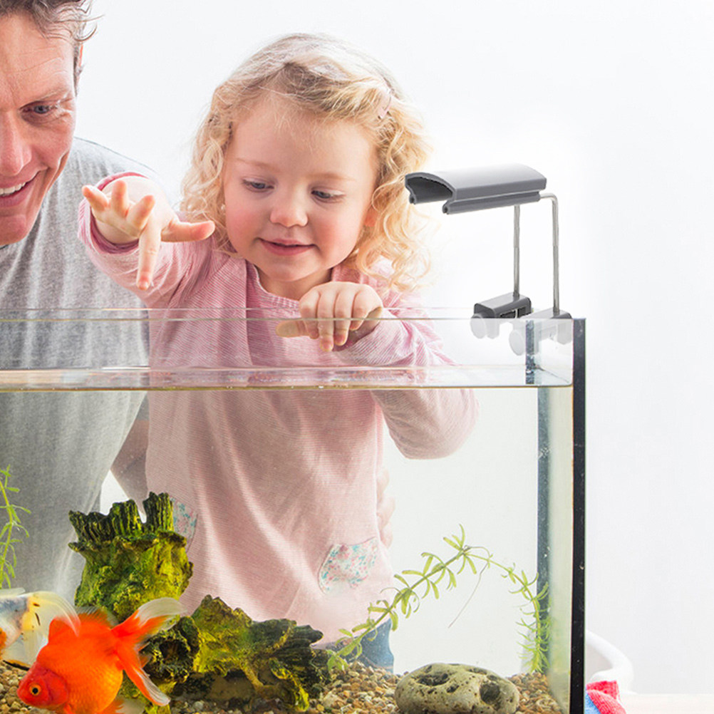 قطعتان من حامل إضاءة حوض السمك - مراجعة Aquarium Fish Breeding وسعره